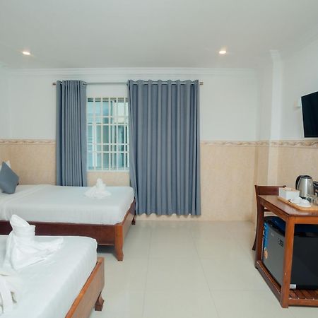 White Corner Hotel Phnom Penh Exterior foto
